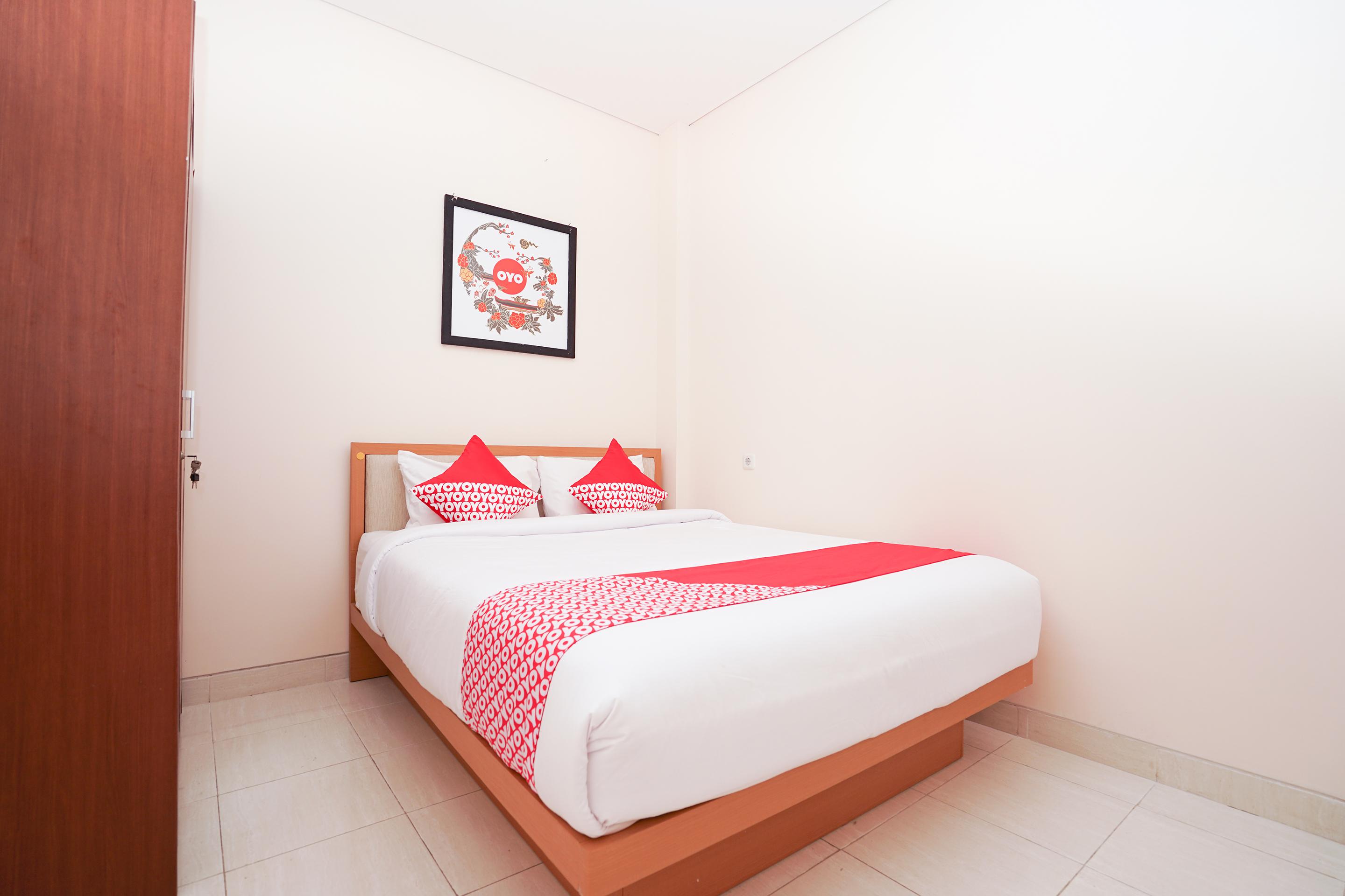 Oyo 782 Menjangan Residence At Citraland 1 Surabaya Ngoại thất bức ảnh