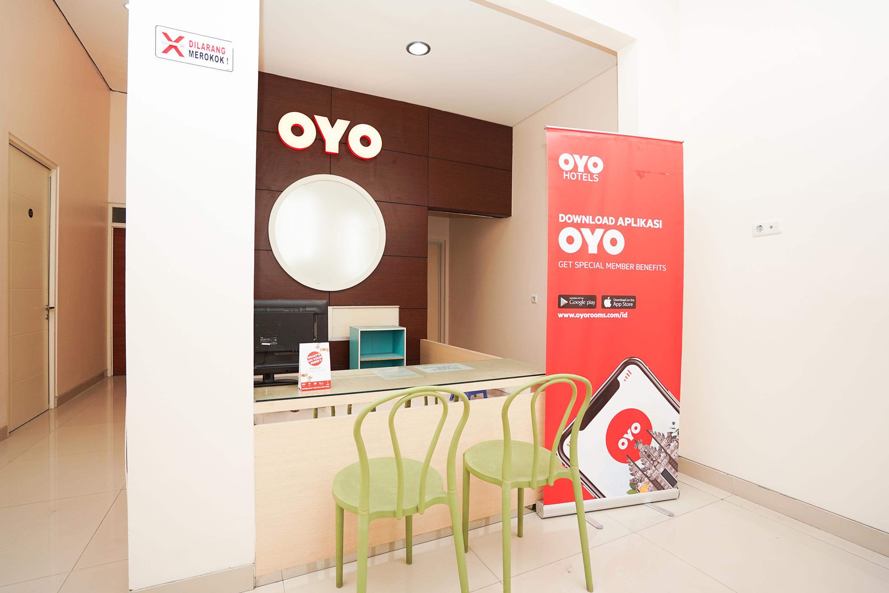 Oyo 782 Menjangan Residence At Citraland 1 Surabaya Ngoại thất bức ảnh