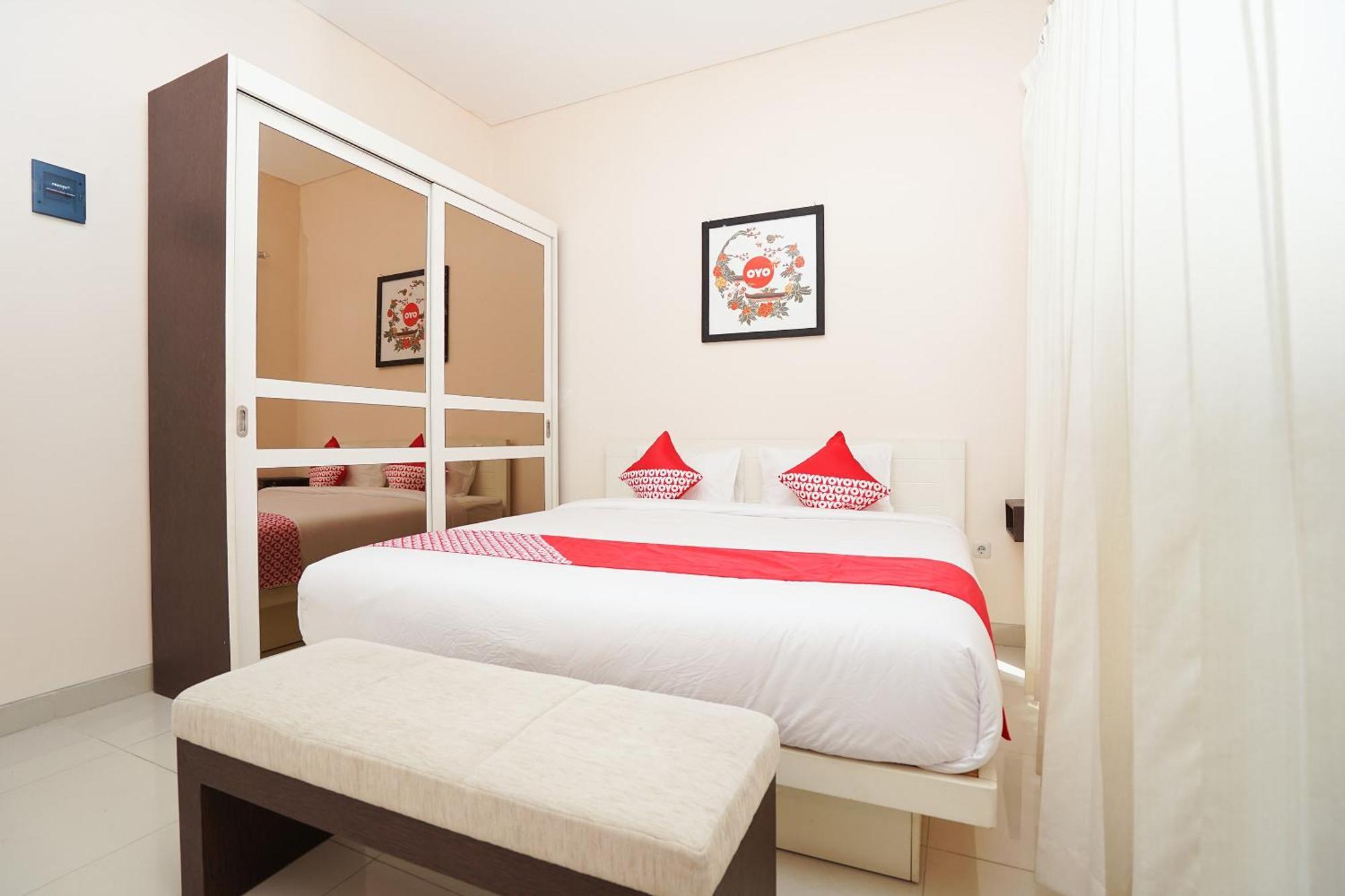 Oyo 782 Menjangan Residence At Citraland 1 Surabaya Ngoại thất bức ảnh